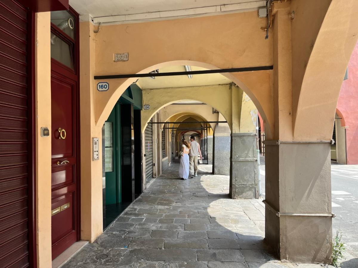 Appartamento Ai Portici Di Via Savonarola ปาโดวา ภายนอก รูปภาพ